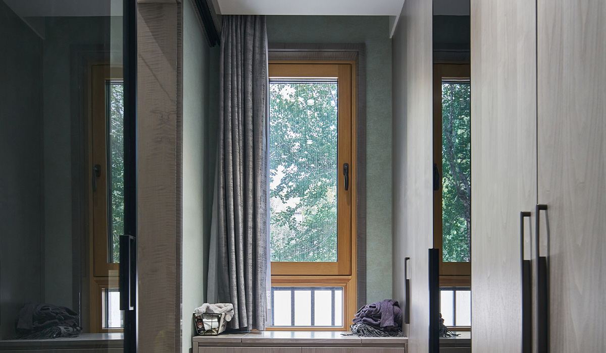 森鹰春天裡被動式鋁包木內開窗P135IW 藍鯨隔音門窗台灣獨家代理