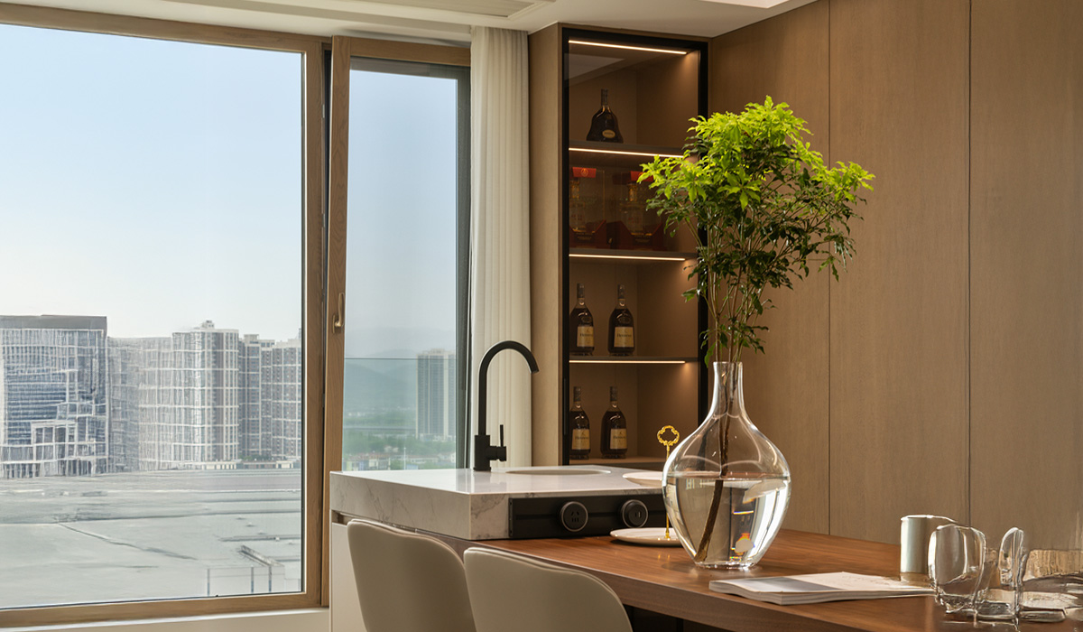 森鹰新清奢系列鋁包木窗N86 頂級隔音窗 藍鯨隔音門窗台灣獨家代理